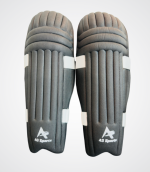Wicket Keeping Moulded Pads for Adults - Image 3